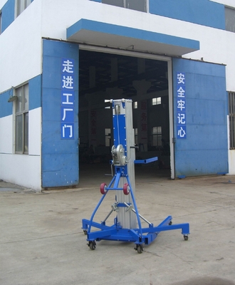 Portable Material Lift with manual winch