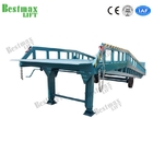 Hydraulic Mobile Dock Ramp With Outriggers , Container Forklift Loading Ramp