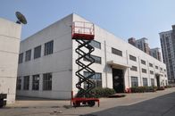 7.5 Meters Hydraulic Mobile Scissor Lift 500Kg Loading With Extension Platform