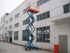 Moving Elevated Portable Lifting Platform , Hydraulic Lift Platform with Extension Loading 100kg